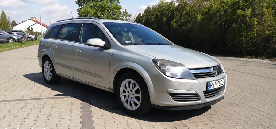 Opel Astra cena 8500 przebieg: 296000, rok produkcji 2004 z Poznań małe 92